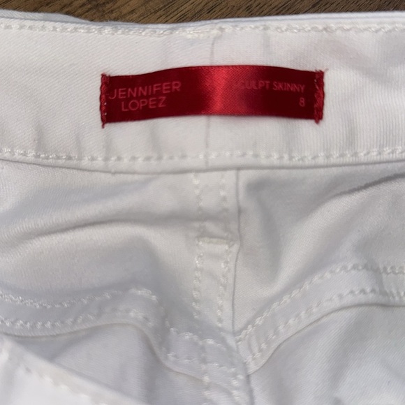 JENNIFER LÓPEZ Women's Skinny Jeans - Picture 8 of 9
